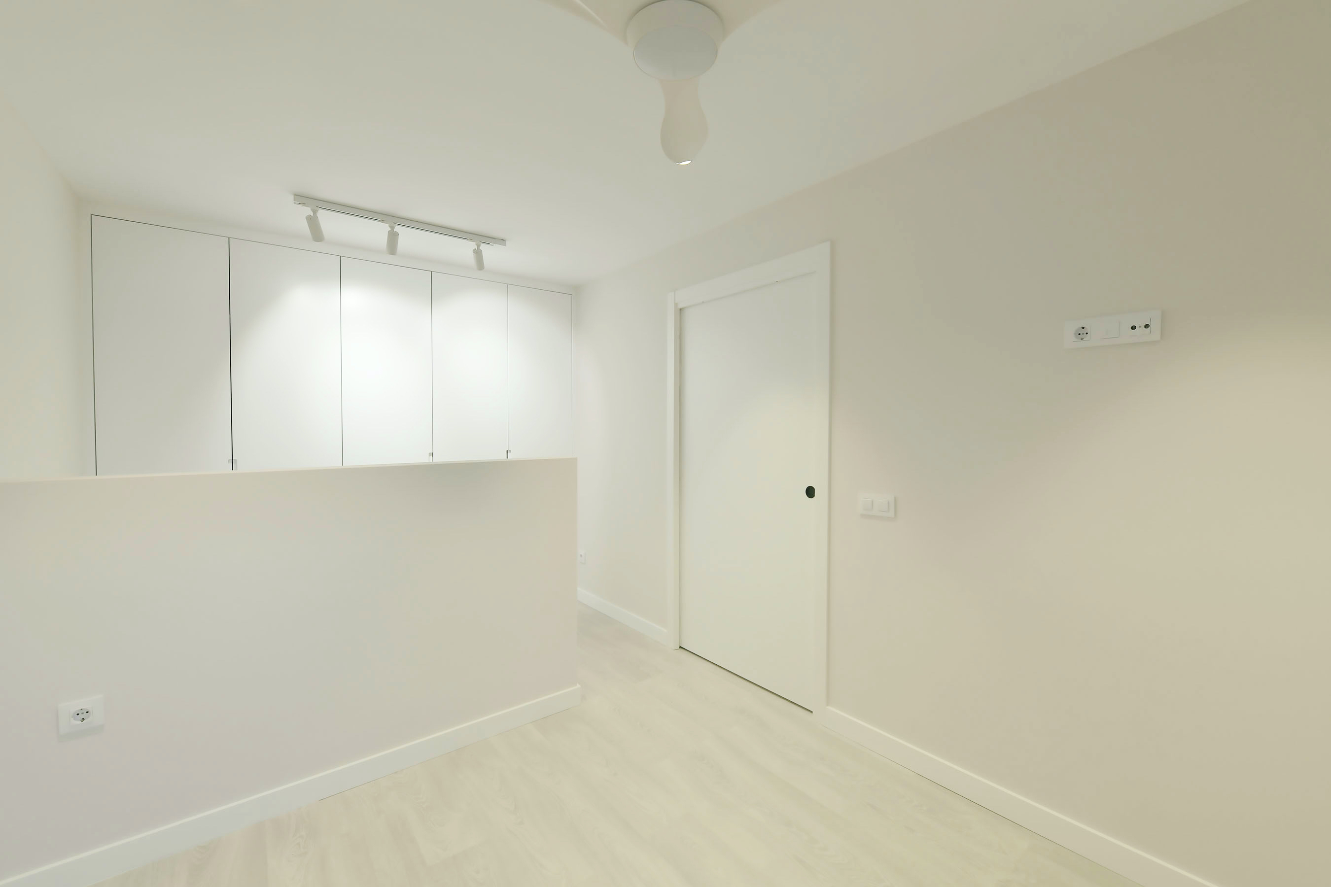 placeholder image-sq